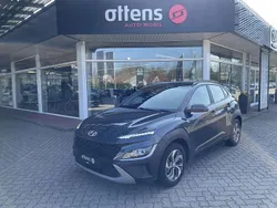 Grau Gebraucht 2021 Hyundai Kona SUV | 21.890 € (Etwas zu teuer)