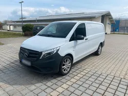 Weiß Gebraucht 2017 Mercedes Vito Van / Kleinbus | 19.999 €