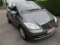 Mountaingrau Gebraucht 2010 Mercedes A180 Kleinwagen | 5.990 € (Fairer Preis)