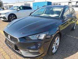 Asphaltblau Gebraucht 2022 Seat Leon FR Kombi | 21.690 € (Fairer Preis)