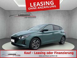 Grün Neu 2025 Hyundai i20 Limousine | 16.430 € (Guter Preis)