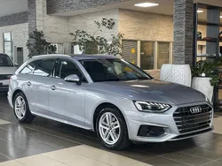 Silber florettsilber metallic (metallic) Gebraucht 2023 Audi A4 Ambiente Kombi | 28.500 € (Superpreis)