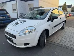 Weiss Gebraucht 2009 Fiat Grande Punto Active Kleinwagen | 2.500 € (Fairer Preis)