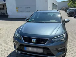 Grau Gebraucht 2019 Seat Ateca FR SUV | 24.590 € (Etwas zu teuer)