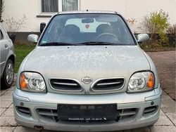 Silber Gebraucht 2001 Nissan Micra Kleinwagen | 600 € (Superpreis)