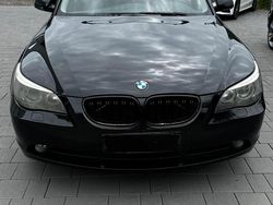 Schwarz Gebraucht 2007 BMW 525 Kombi | 3.000 € (Fairer Preis)