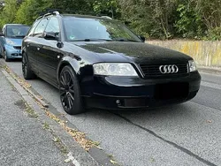 Schwarz Gebraucht 1999 Audi A6 Kombi | 2.150 € (Teuer)