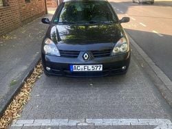 Schwarz Gebraucht 2009 Renault Clio II Campus Limousine | 947 € (Superpreis)