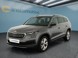 Grau Gebraucht 2023 Skoda Kodiaq SUV | 32.799 € (Fairer Preis)