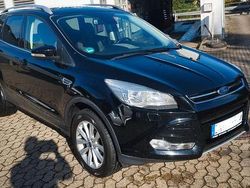 Schwarz Gebraucht 2016 Ford Kuga Trend SUV | 13.200 € (Guter Preis)