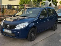 Blau Gebraucht 2010 Dacia Sandero Kleinwagen | 600 € (Superpreis)