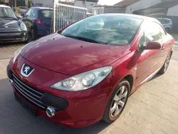 Rot Gebraucht 2005 Peugeot 307 CC Cabrio | 2.985 € (Fairer Preis)