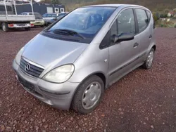 Silber Gebraucht 1999 Mercedes A160 Limousine | 499 €