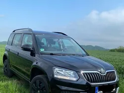 Schwarz Gebraucht 2015 Skoda Yeti SUV | 9.600 € (Superpreis)