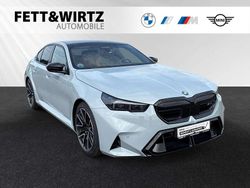 Brooklyn grau Gebraucht 2024 BMW M5 Limousine | 117.500 € (Superpreis)