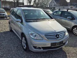 Silber Gebraucht 2007 Mercedes B170 Van / Kleinbus | 2.490 € (Guter Preis)