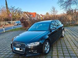 Schwarz Gebraucht 2012 Audi A4 Ambition Kombi | 8.600 € (Fairer Preis)
