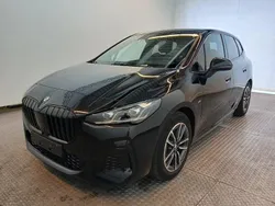 Saphirschwarz Gebraucht 2024 BMW 218 Active Tourer M Sport Van / Kleinbus | 28.900 € (Superpreis)