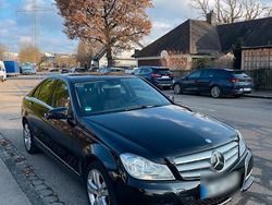 Schwarz Gebraucht 2012 Mercedes C220 Limousine | 8.300 € (Fairer Preis)