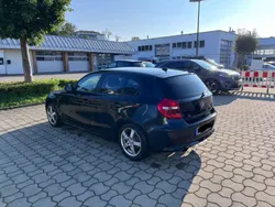 Schwarz Gebraucht 2010 BMW 116 Sport Line Kleinwagen | 7.500 € (Teuer)