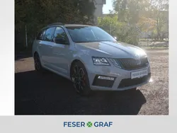 Grau Gebraucht 2020 Skoda Octavia RS Kombi | 28.450 € (Fairer Preis)