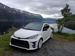 Gebraucht 2023 Toyota Yaris Limousine | 39.995 €