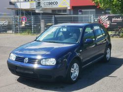 Blau Gebraucht 2001 VW Golf IV Limousine | 1.600 € (Fairer Preis)