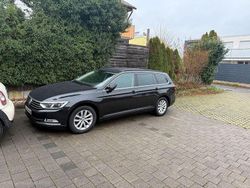 Schwarz Gebraucht 2018 VW Passat Comfortline Kombi | 13.700 € (Guter Preis)
