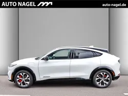 Weiß Gebraucht 2024 Ford Mustang Mach-E SUV | 49.990 € (Teuer)
