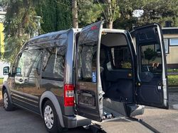 Grau Gebraucht 2007 Ford Tourneo Van / Kleinbus | 8.200 € (Teuer)