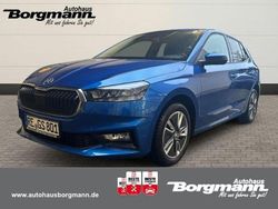 Blau Gebraucht 2022 Skoda Fabia Ambition Kleinwagen | 14.990 € (Guter Preis)