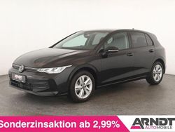 Grenadillschwarz Gebraucht 2025 VW Golf VIII Life Limousine | 27.884 € (Guter Preis)