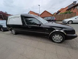 Schwarz Gebraucht 1998 Mercedes E280 Elegance Kombi | 6.400 € (Fairer Preis)
