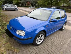 Blau Gebraucht 1998 VW Golf IV Kleinwagen | 1.300 € (Fairer Preis)