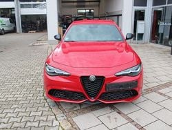 Rot Gebraucht 2023 Alfa Romeo Giulia Competizione Limousine | 36.900 € (Fairer Preis)