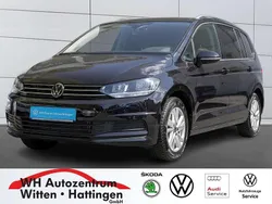 Deep black perleffekt Gebraucht 2024 VW Touran Comfortline Van / Kleinbus | 31.490 € (Fairer Preis)