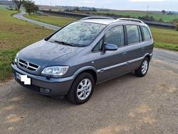 Silber Gebraucht 2005 Opel Zafira Njoy Van / Kleinbus | 1.900 € (Guter Preis)
