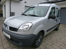 Platingraumetallic Gebraucht 2009 Renault Kangoo Campus Van / Kleinbus | 3.999 € (Fairer Preis)