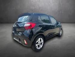 Metallic Gebraucht 2023 Hyundai i10 Trend Kleinwagen | 16.120 € (Fairer Preis)