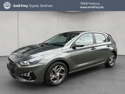 Grau Gebraucht 2023 Hyundai i30 Select Limousine | 17.890 € (Guter Preis)