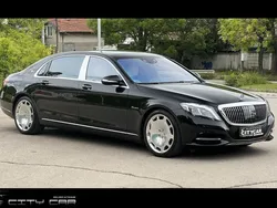 Schwarz Gebraucht 2016 Mercedes S500 Maybach Limousine | 50.000 €