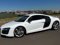 Weiß Gebraucht 2013 Audi R8 Coupé Coupé | 50.000 €