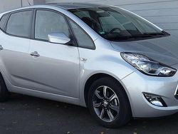 Grau Gebraucht 2017 Hyundai ix20 YES! Kleinwagen | 14.800 € (Teuer)