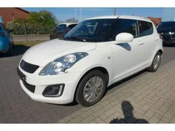 Weiß Gebraucht 2016 Suzuki Swift Kleinwagen | 6.990 € (Fairer Preis)