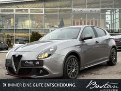 Grau Gebraucht 2018 Alfa Romeo Giulietta Limousine | 12.800 € (Fairer Preis)