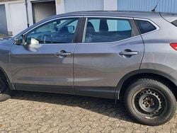 Gebraucht 2016 Nissan Qashqai Acenta SUV | 9.900 € (Fairer Preis)