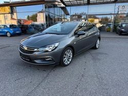 Grau Gebraucht 2017 Opel Astra Innovation Limousine | 11.200 € (Guter Preis)