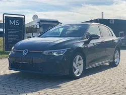 Grau Gebraucht 2022 VW Golf VIII GTI Limousine | 24.800 € (Guter Preis)