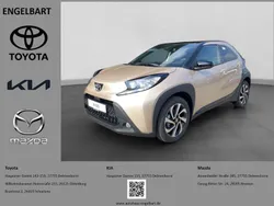 Beige Neu 2025 Toyota Aygo Kleinwagen | 18.490 €