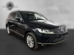 Schwarz metallic Gebraucht 2017 VW Touareg Edition SUV | 29.420 € (Teuer)